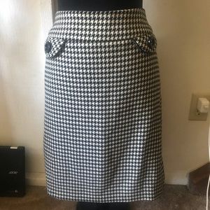 Houndstooth classic skirt